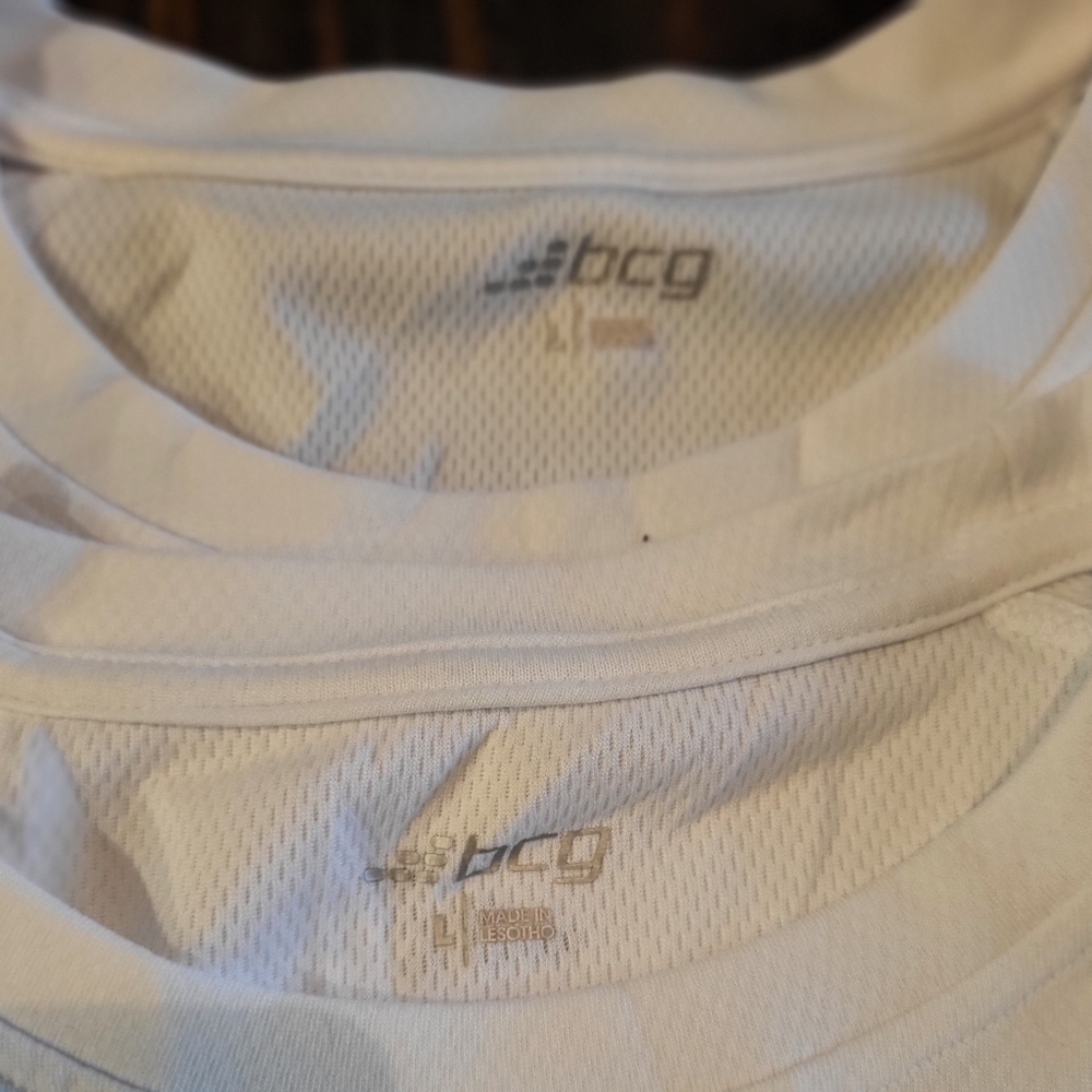 BCG White Knit Sleeve less Men's Athletic Tops (2) Two EXCELLENT CONDITION